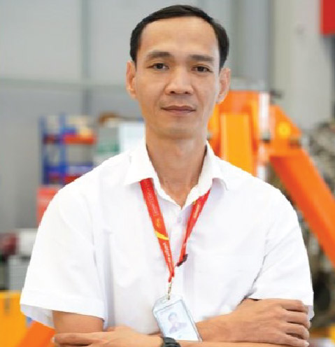 Trưởng Ban Kho & Xưởng Huấn Luyện Kỹ Thuật – Hoàng Hạo Thâm
